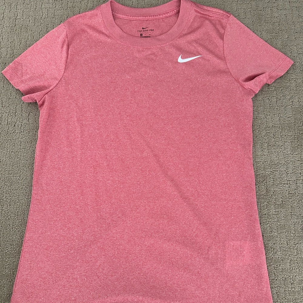 Nike Women's Short Sleeve Tee in Rose